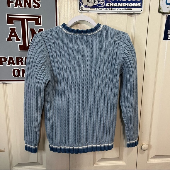 Liz Claiborne Women’s Crewneck Sweater - Picture 2 of 7